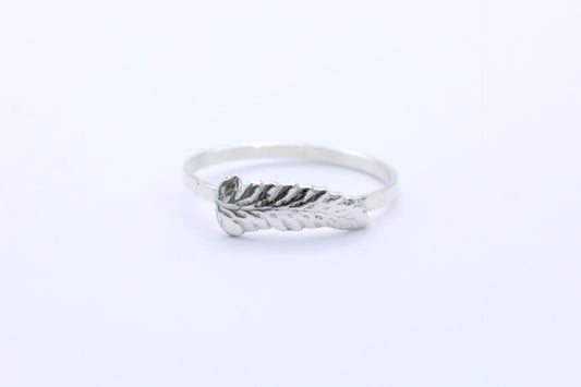 Dainty Fern Ring