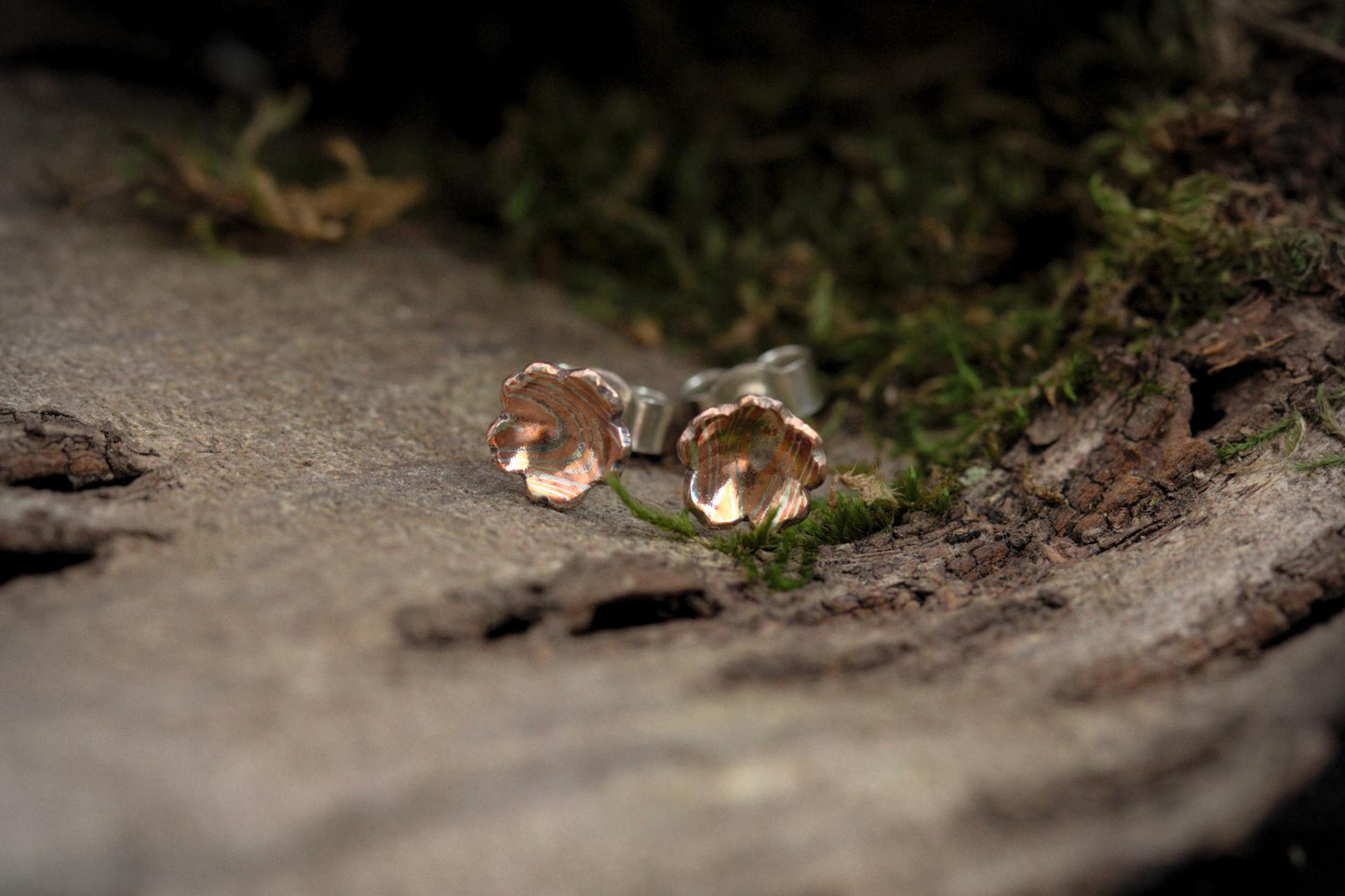 Dainty Flower Stud Earrings - Mokume Gane