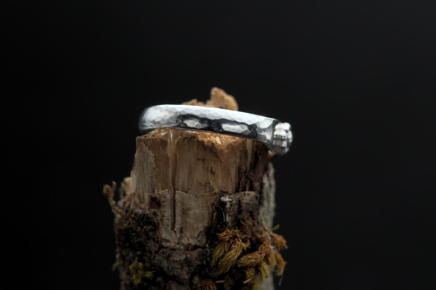 Signet Flower Ring - Size I½