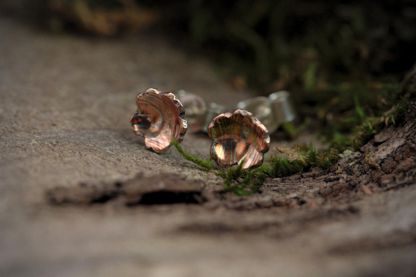 Dainty Flower Stud Earrings - Mokume Gane