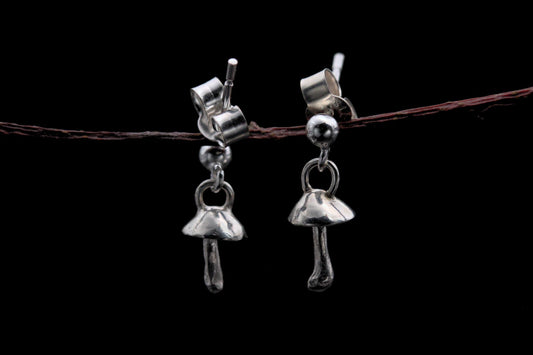 SWAP: Hoop Earrings -> Studs