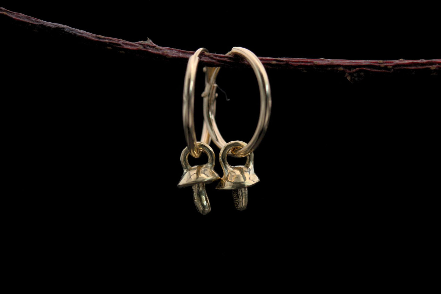 18ct Gold Tiny Fungi Earrings #1