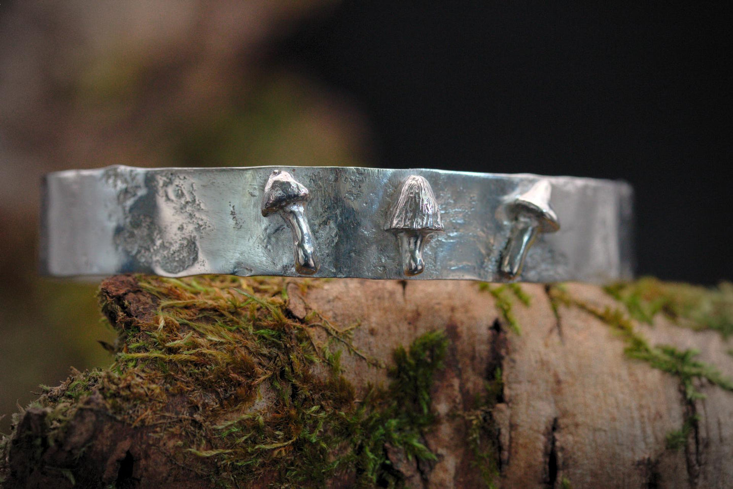 Fungi Cuff Bangle - Size M