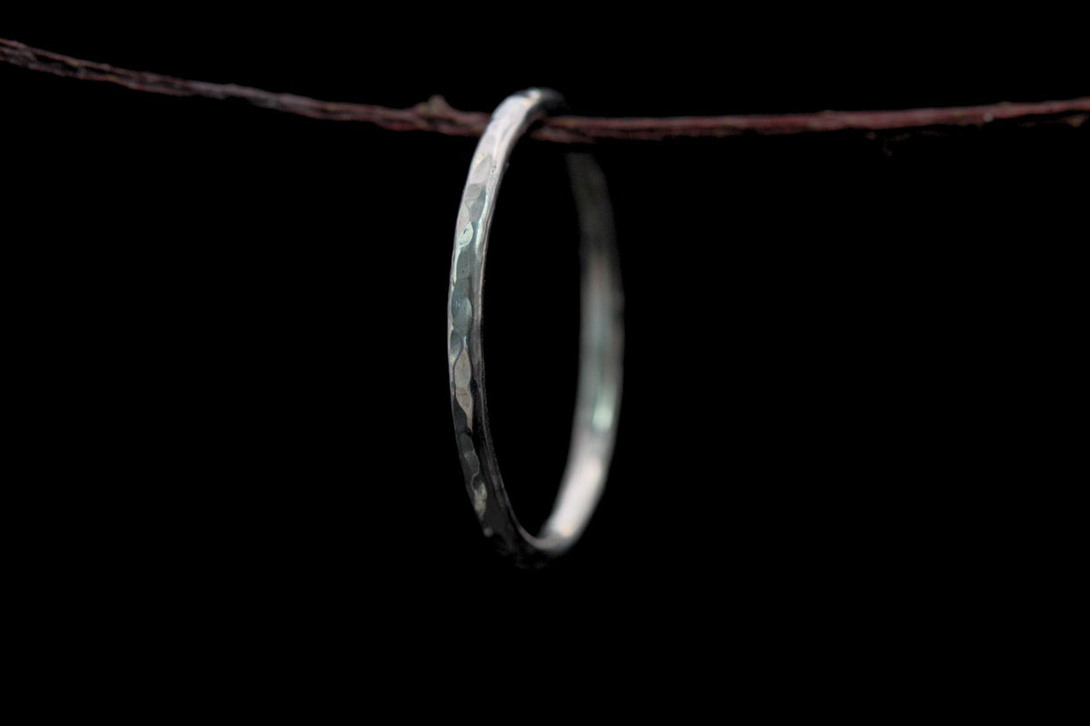 Dimple Ring Dimpled Ring - Slim – Silver & Fern