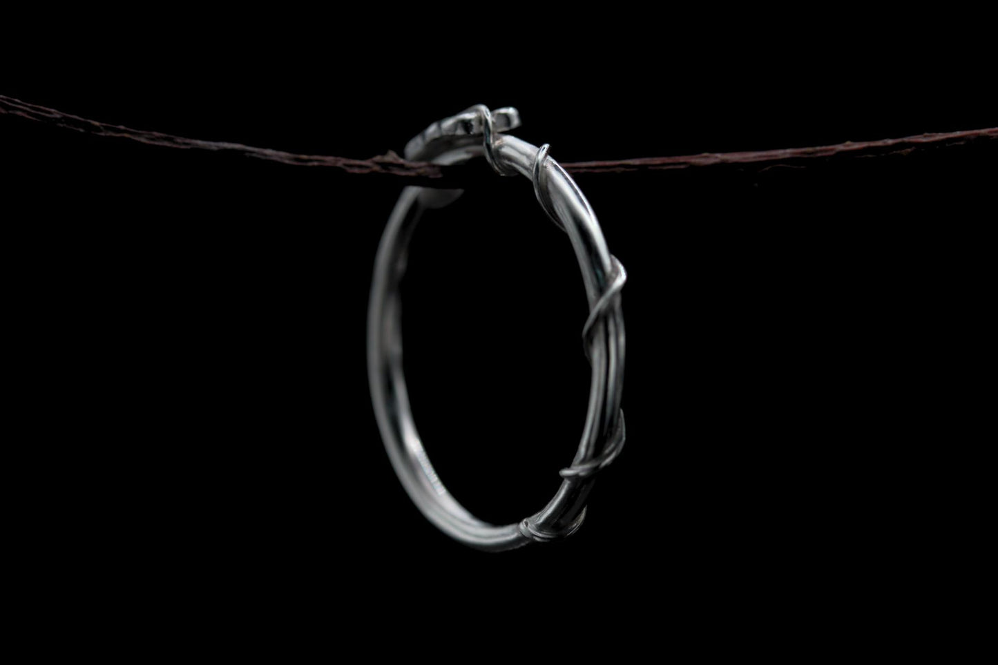 Twisted Vine Ring