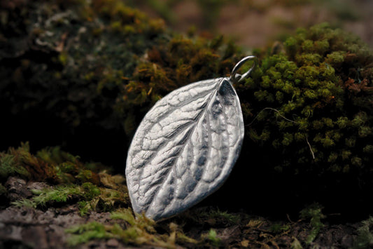 Leaf Pendant #39