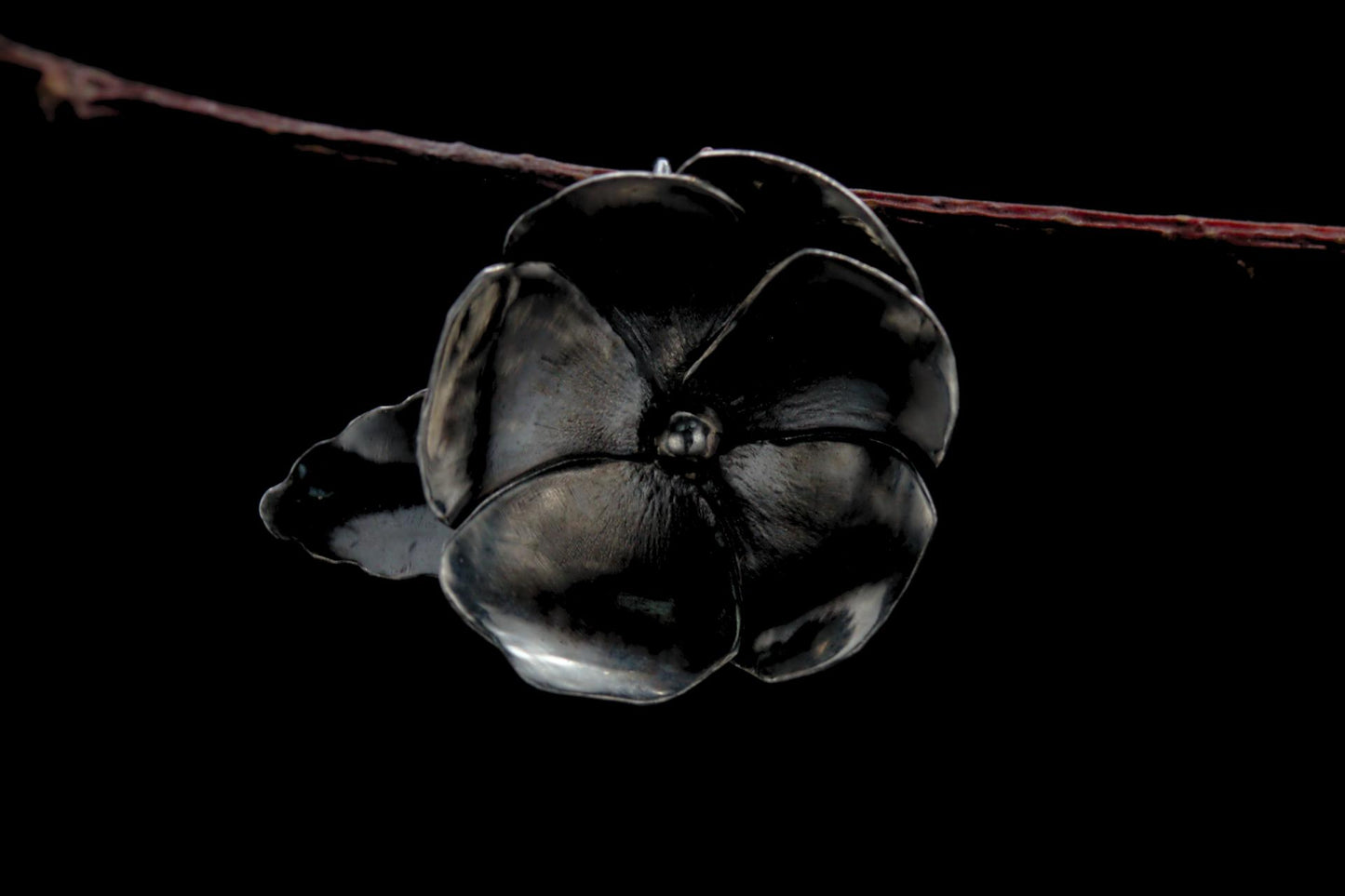 Anemone Pendant