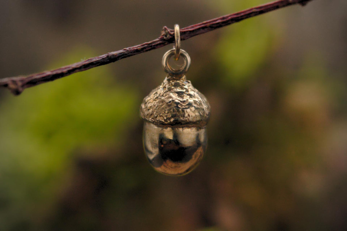 Acorn Pendant