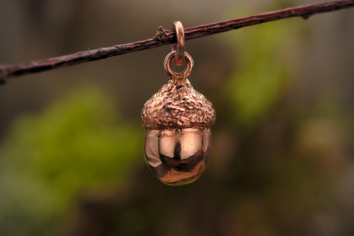 Acorn Pendant
